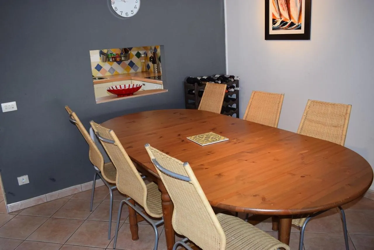 Holiday home 395-Casa Canal 4 Dormitorios Empuriabrava Spain